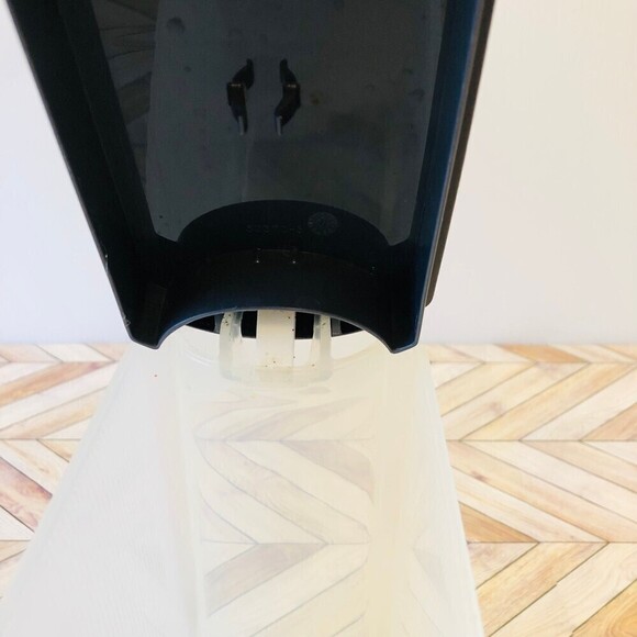 Vintage Tupperware Storage Container 5236A-1 with Dark Blue Lid - Picture 6 of 9